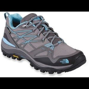 Women’s hedgehog fastpack shoes size 9